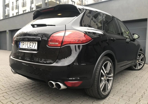 Porsche Cayenne cena 111111 przebieg: 152000, rok produkcji 2011 z Katowice małe 742
